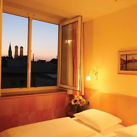 Torbraeu Hotel Munich