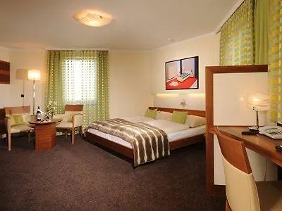 Hotell Torbraeu