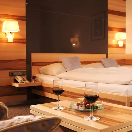 Otel Torbraeu