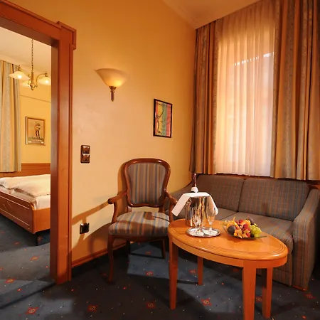 Hotell Torbraeu München