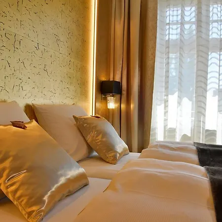 Hotel Torbraeu
