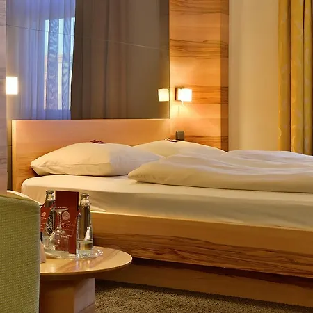 Hotel Torbraeu 4*