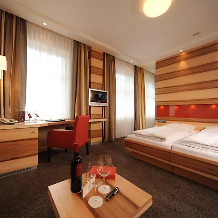 Torbraeu 4* ميونيخ