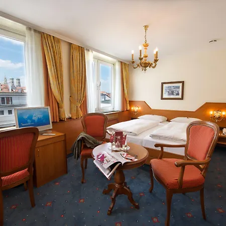 Hotel Torbraeu Munich