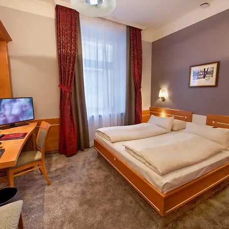 Torbraeu Hotel Munich