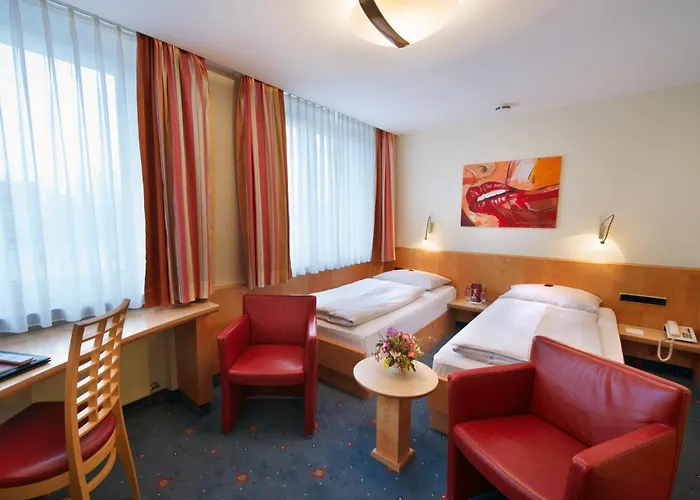 מלון Torbraeu 4*